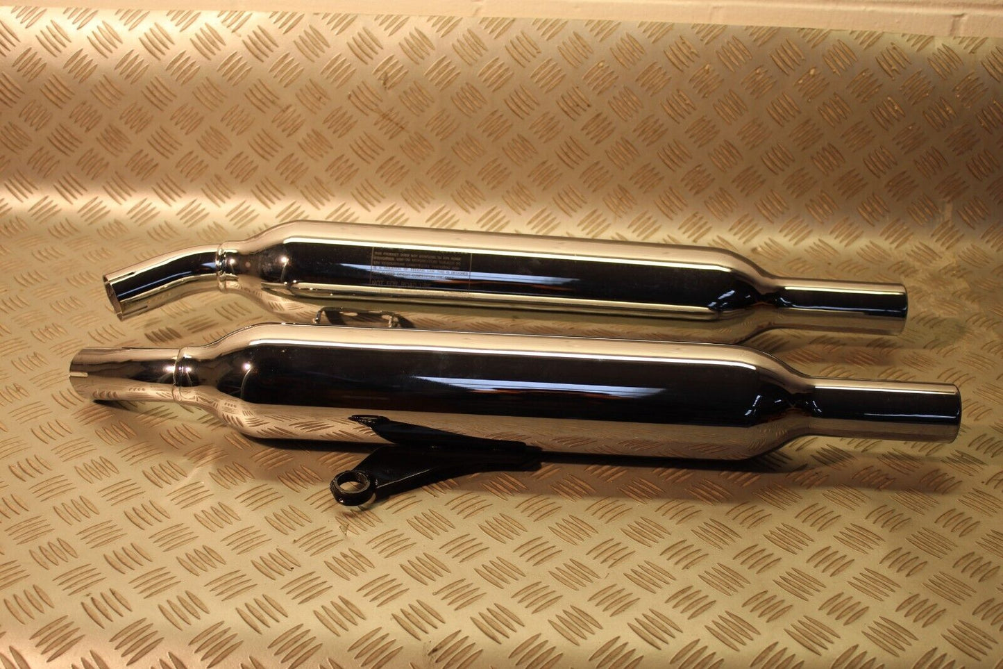 Triumph Bonneville Original Pea Shooter Exhausts P/N A9608104