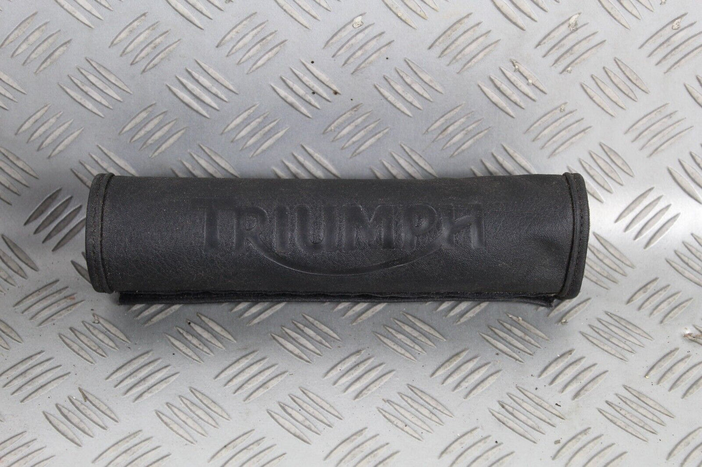 Triumph Bonneville, Thruxton, and Scrambler Bar Pad