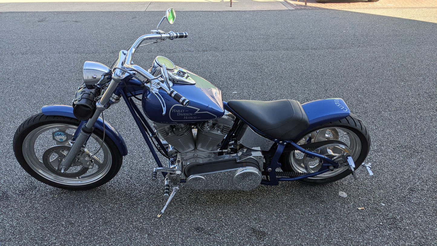 Harley Davidson Custom 2003 Blue *SOLD*